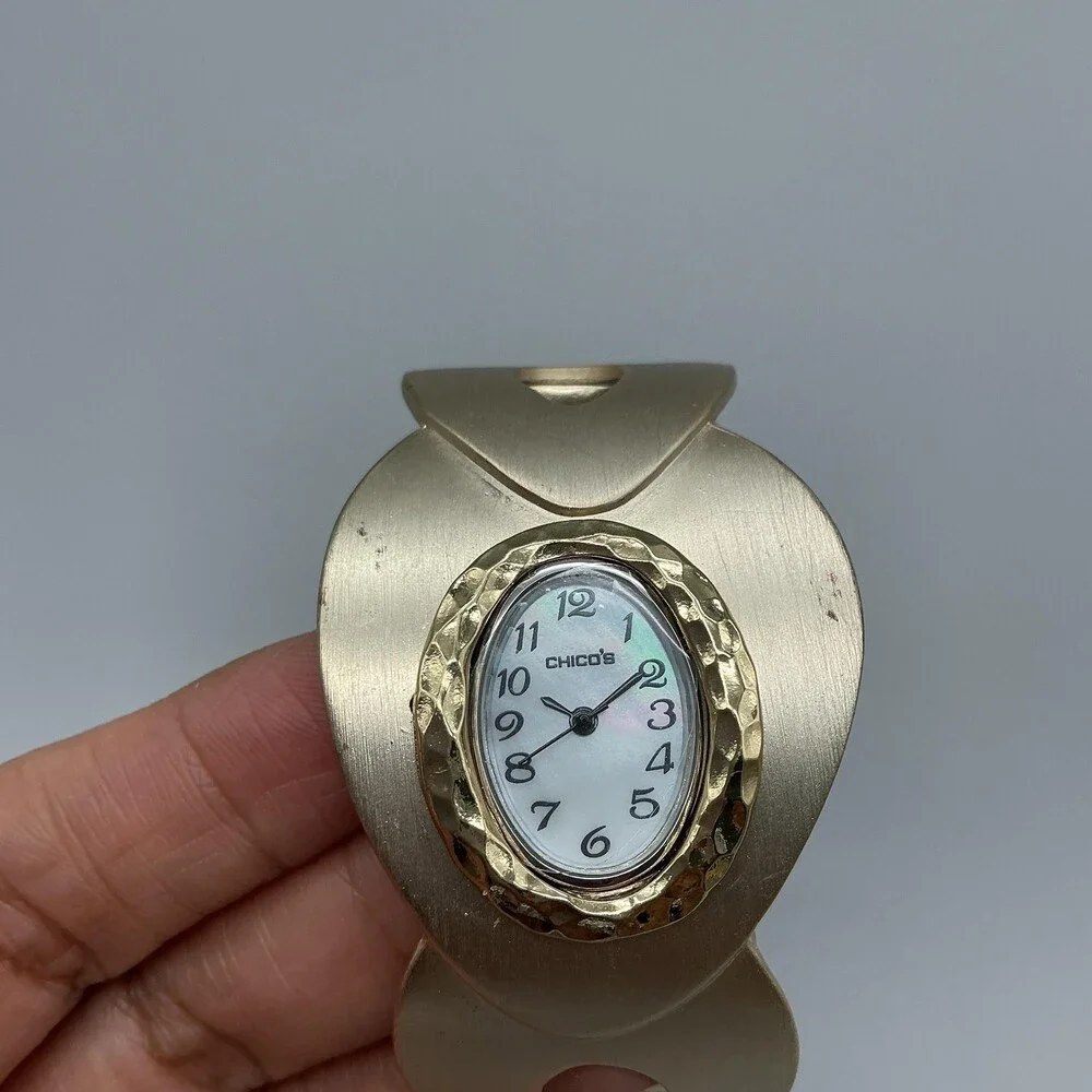Chico's Womens Watch 39mm Oval White Dial Gold Tone Bangle Cuff New Battery